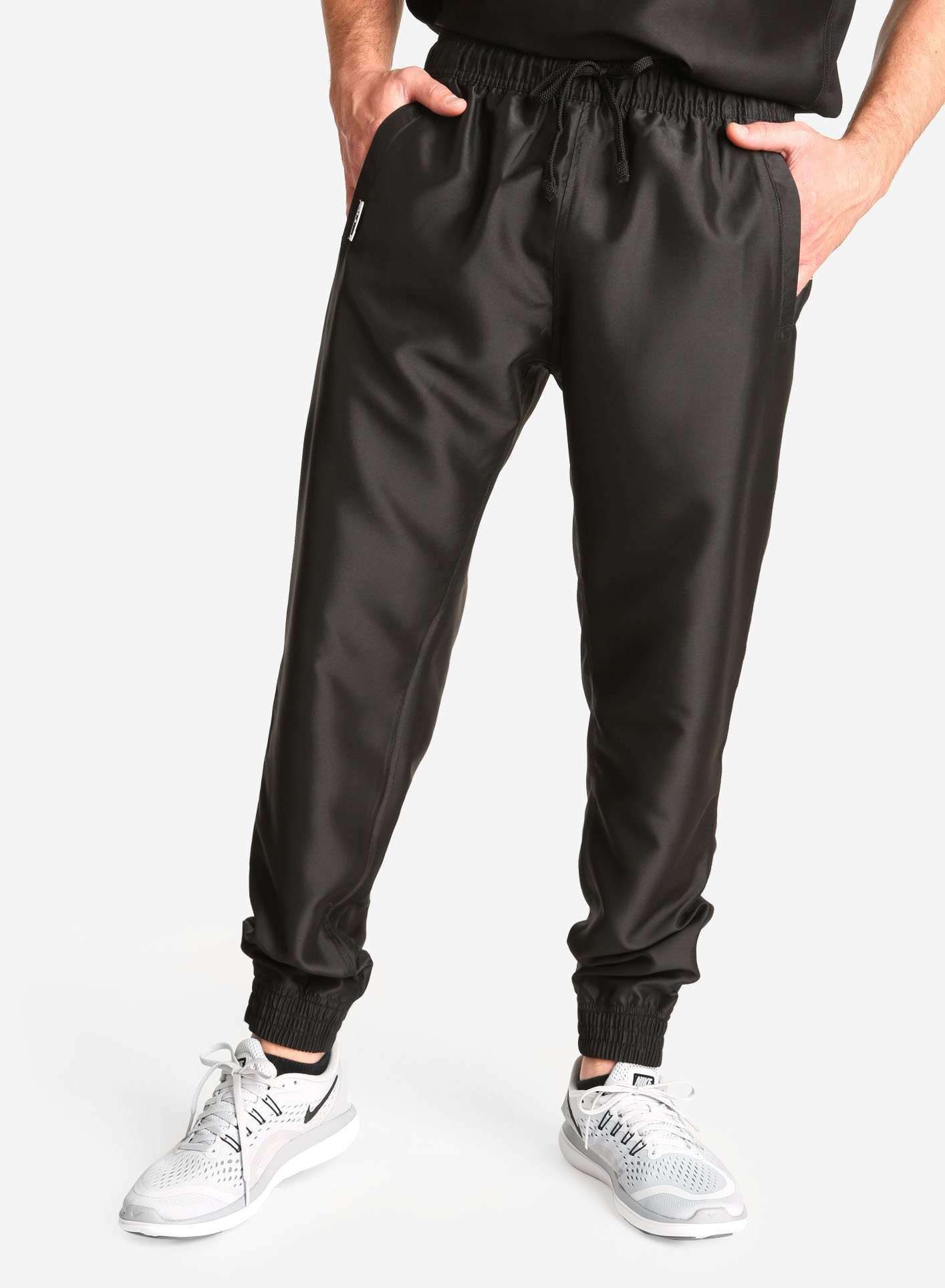 Men's Jogger Scrub Pants in black