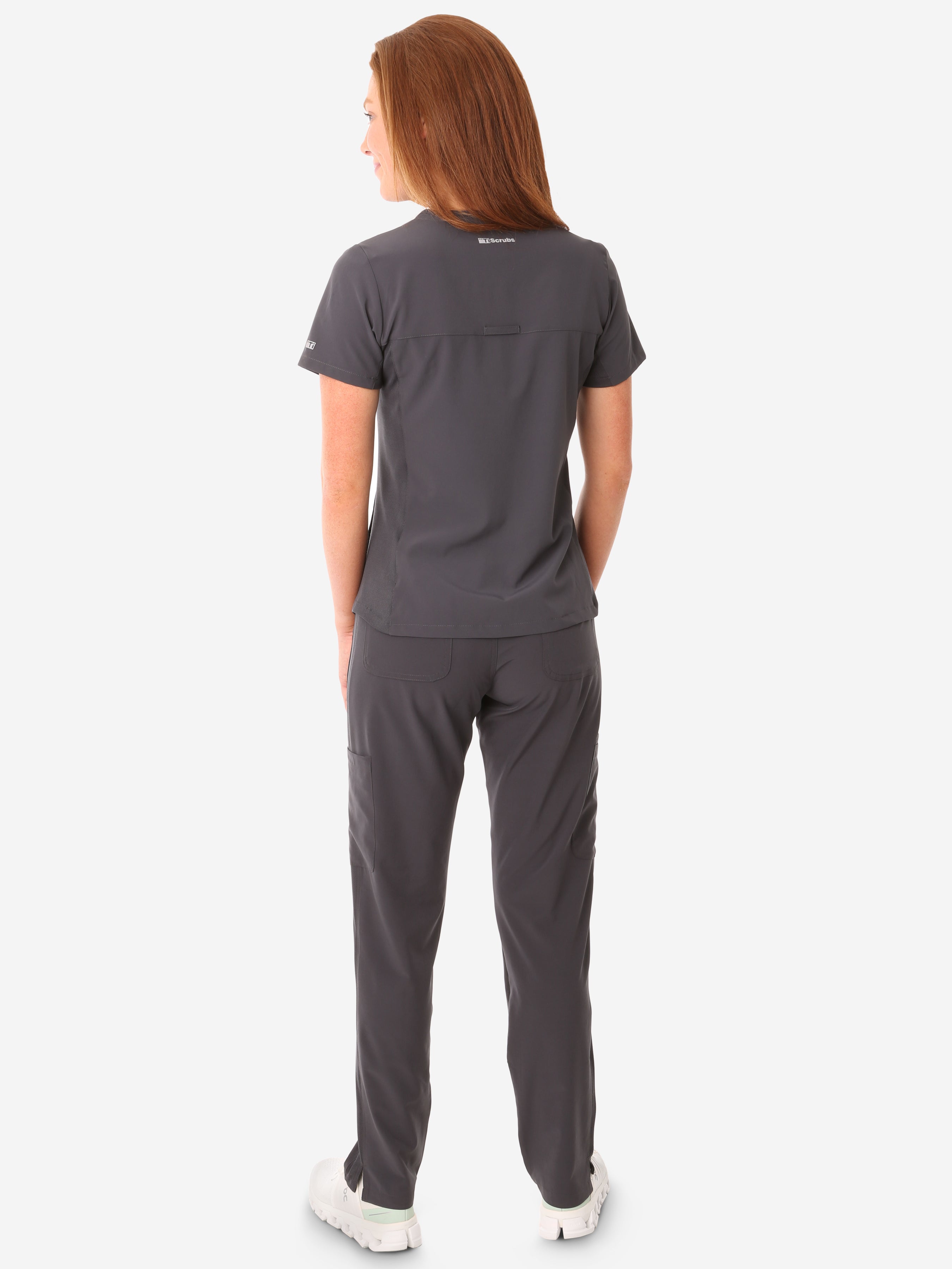 Women&#39;s Stash-Pocket Scrub Top