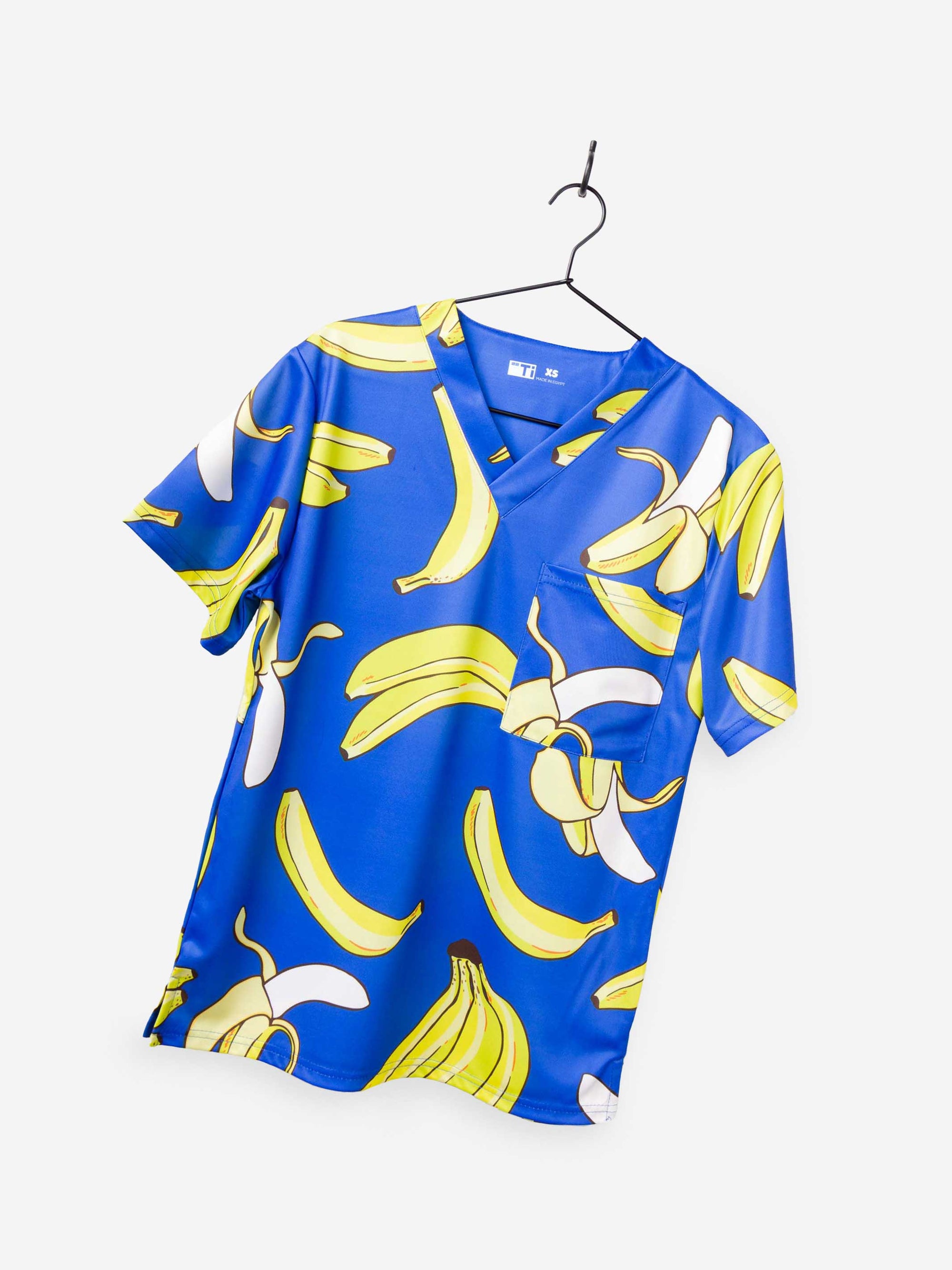 Men&#39;s Banana Print Scrub Top in Royal Blue one pocket