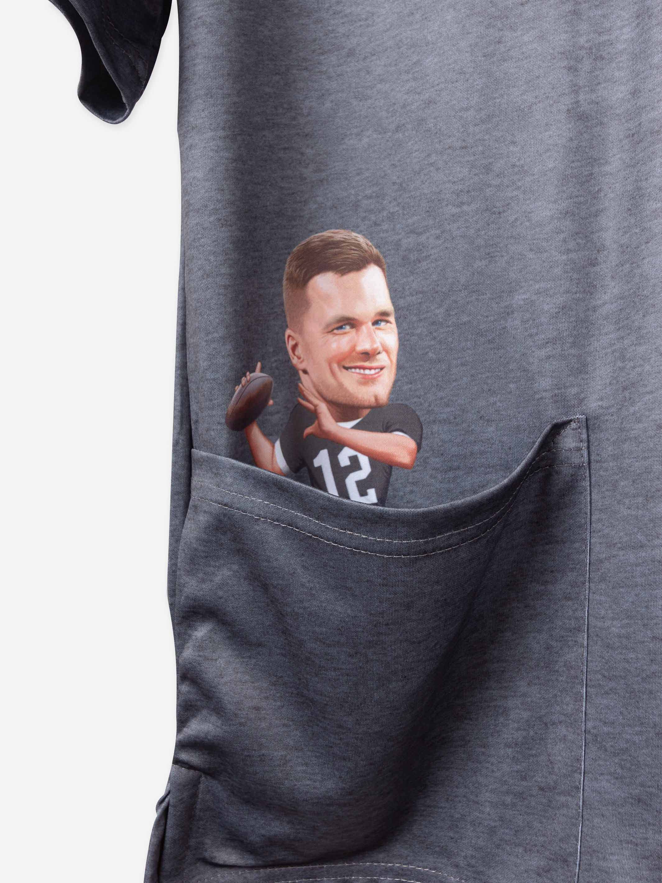 Men's NFLPA Tom Brady Scrub Top in dark gray with 3 pockets with Tampa Bay