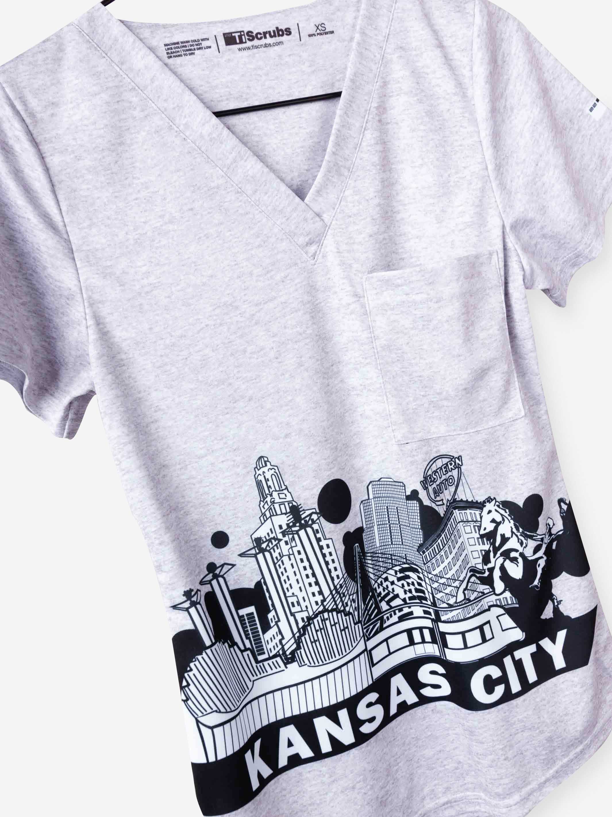 Women&#39;s Kansas City Skyline Print Scrub Top in heather gray with chest pocket