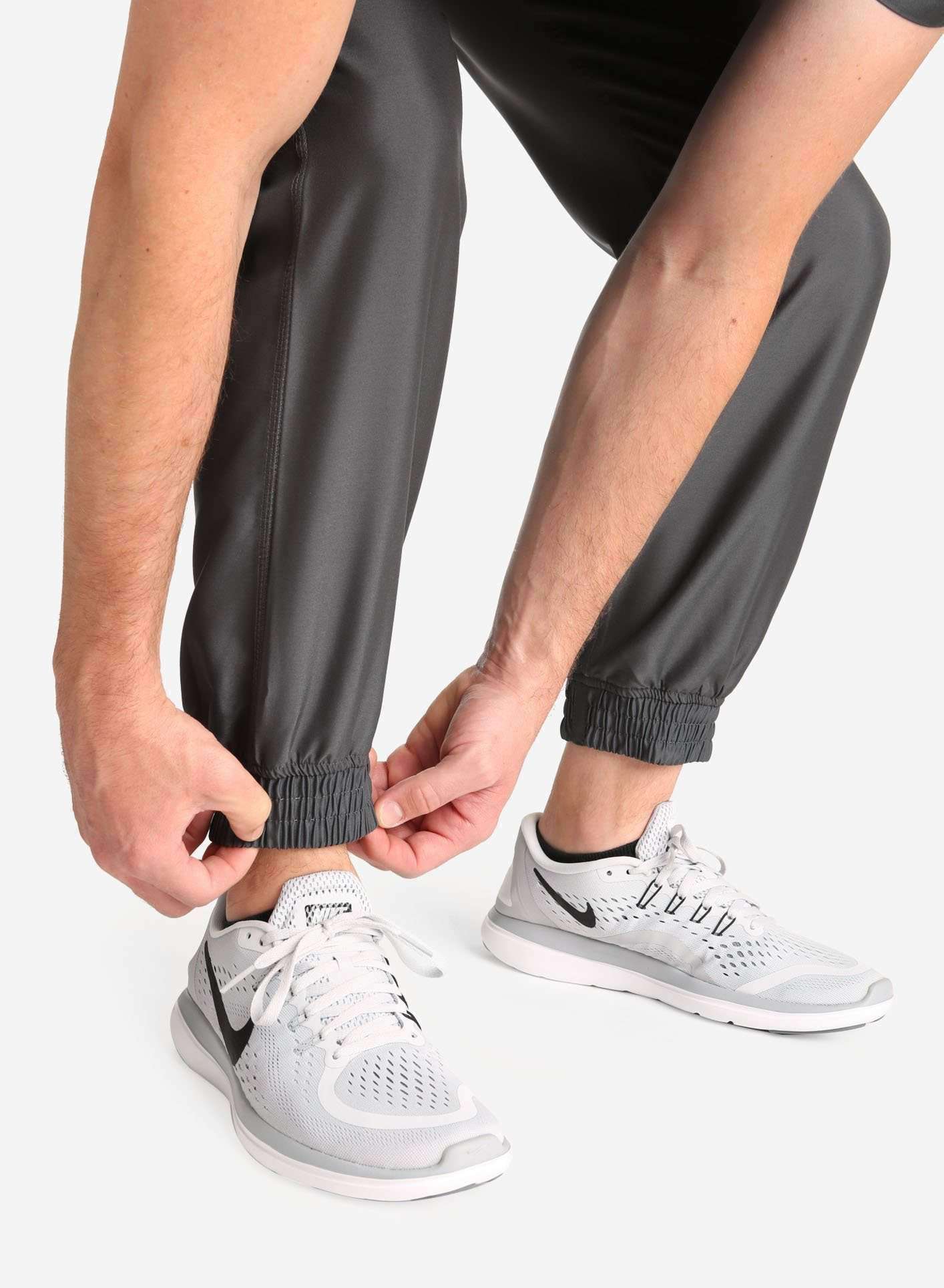 Men&#39;s Jogger Scrub Pants in Dark gray Ankle Cuff View