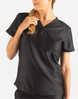 Women's Fitted Scrub Top in black 