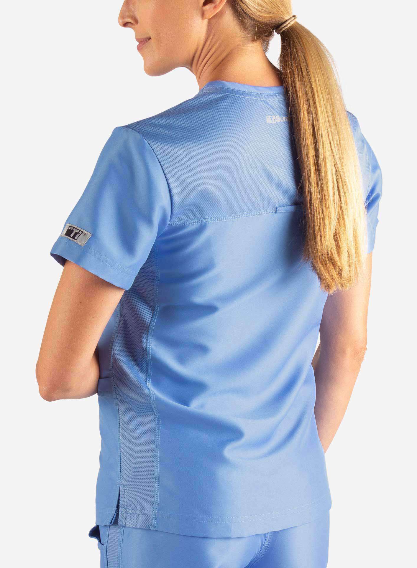 Women&#39;s 2 Pocket Scrub Top in ceil-blue